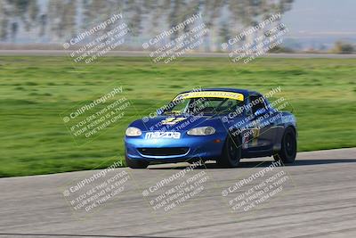 media/Feb-25-2024-CalClub SCCA (Sun) [[3c767ec4f8]]/Group 1/Race (Start Finish)/